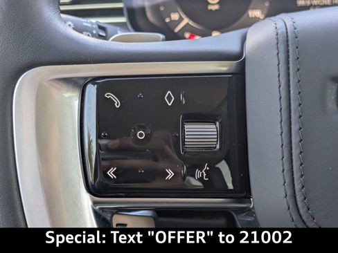 Used 2023 Land Rover Range Rover SE image 29