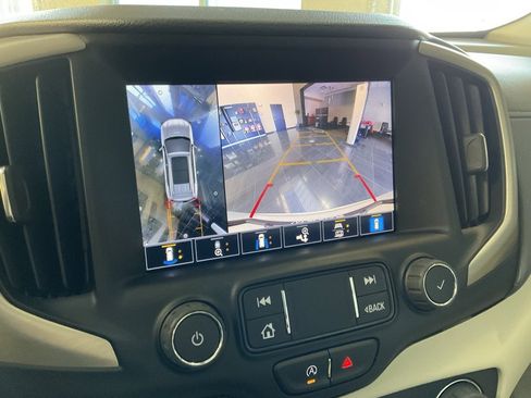 Used 2022 GMC Terrain Denali w/ Denali Premium Package image 17