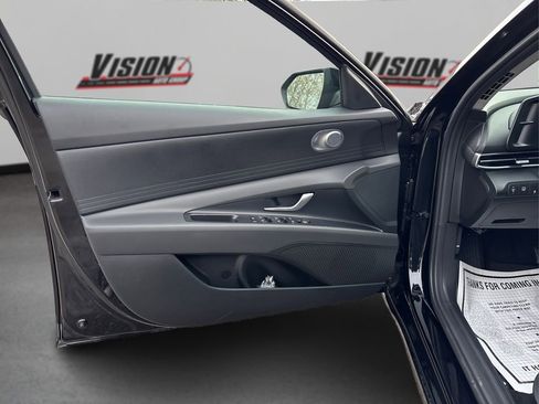 New 2026 Hyundai Elantra Hybrid w/ Cargo Package FWD image 17