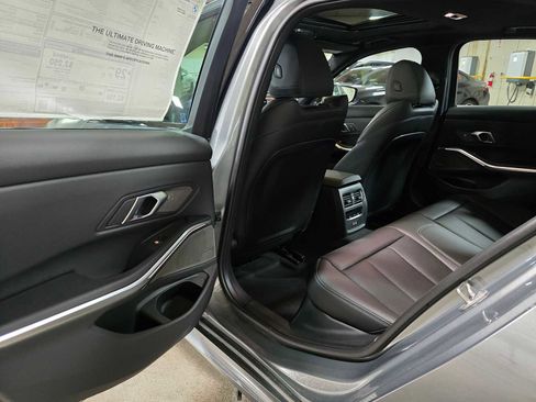 New 2026 BMW 330i xDrive Sedan w/ M Sport Package image 21