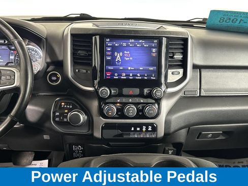 Used 2019 RAM 1500 Big Horn AWD/4WD image 34