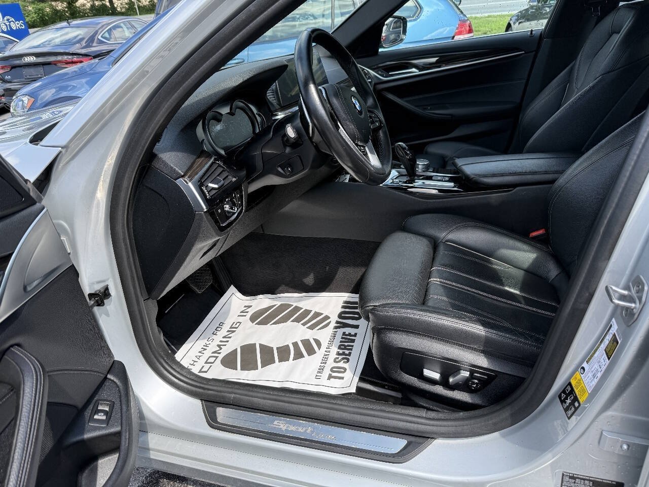 Used 2018 BMW 530i xDrive AWD/4WD image 18