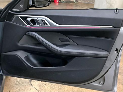 Used 2025 BMW i4 eDrive40 w/ Premium Package RWD image 23