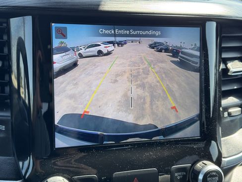 Used 2023 RAM 1500 Laramie image 16