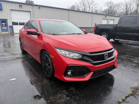 Used 2017 Honda Civic EX image 4