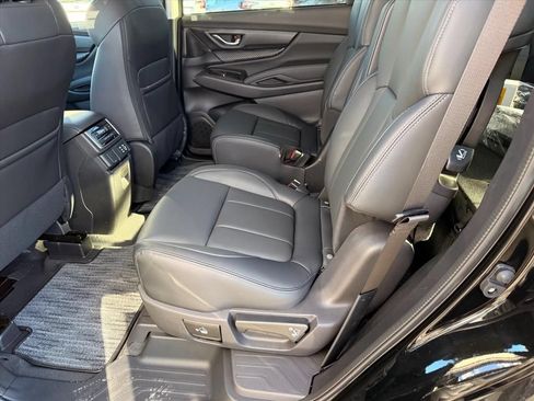 Certified 2026 Subaru Ascent Premium AWD/4WD image 7
