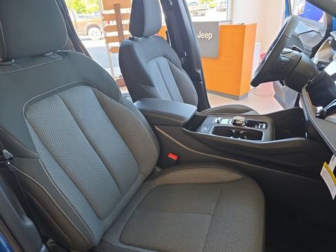 New 2026 Jeep Cherokee Laredo AWD/4WD image 9