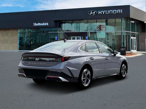 New 2026 Hyundai Sonata SEL image 7