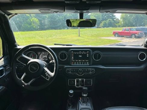 Certified 2022 Jeep Wrangler Unlimited Sahara w/ Cold Weather Group AWD/4WD image 11
