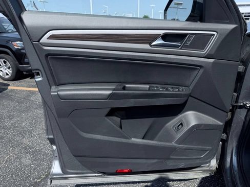 Used 2021 Volkswagen Atlas SE AWD/4WD image 13
