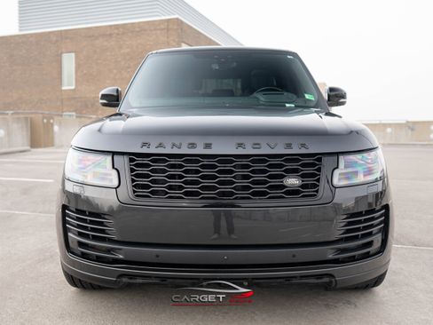 Used 2020 Land Rover Range Rover HSE image 2
