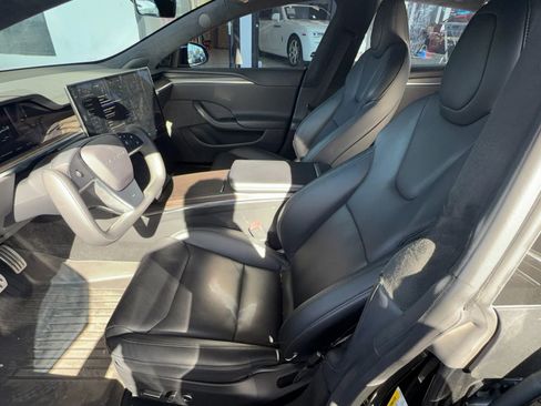 Used 2022 Tesla Model S Standard Range image 12