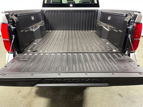 New 2026 Toyota Tacoma SR5 image 10
