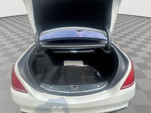 Used 2016 Mercedes-Benz S 550 4MATIC Sedan image 22