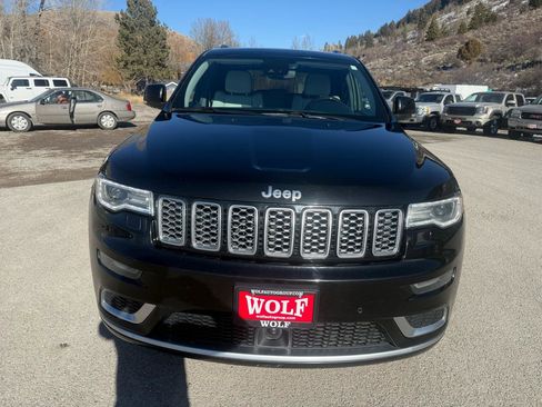 Used 2019 Jeep Grand Cherokee Summit image 8
