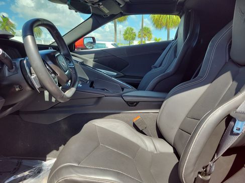 Used 2021 Chevrolet Corvette Stingray Coupe w/ 1LT RWD image 16