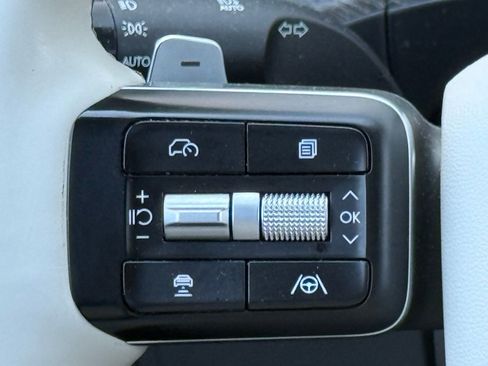 Used 2024 Hyundai Santa Fe Calligraphy AWD/4WD image 33