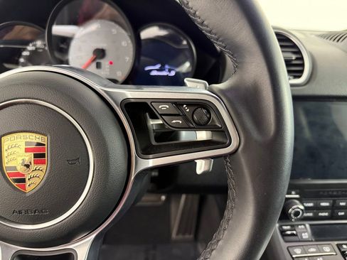 Certified 2025 Porsche 718 Boxster S RWD image 26