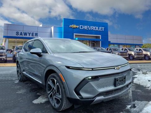 New 2026 Chevrolet Equinox EV LT image 1