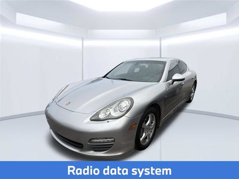 Used 2010 Porsche Panamera S RWD image 6