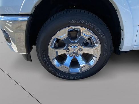 New 2026 RAM 1500 Big Horn AWD/4WD image 9