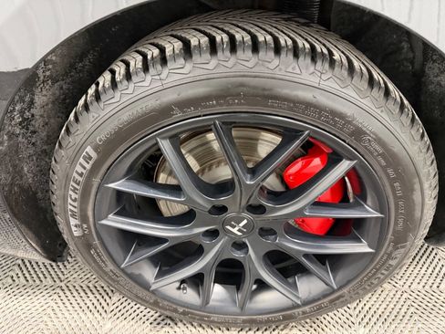 Used 2023 Tesla Model 3 Performance image 37