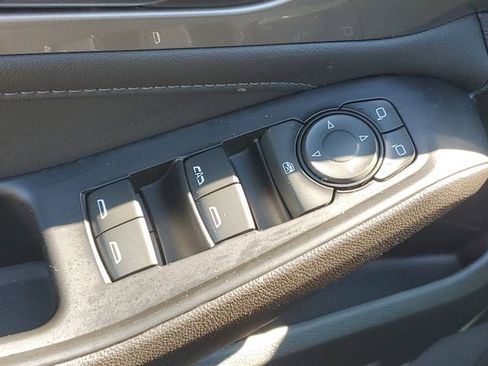 Certified 2023 Chevrolet Traverse LT AWD/4WD image 17