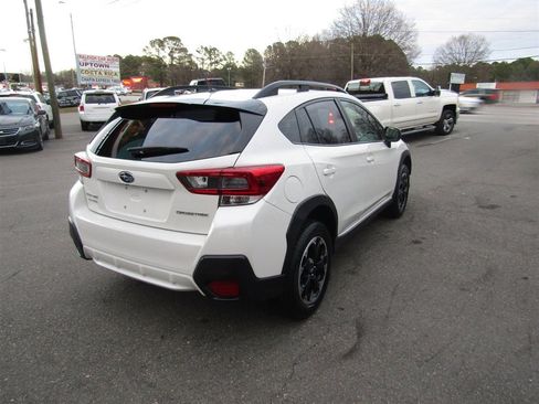 Used 2021 Subaru Crosstrek 2.0i image 8