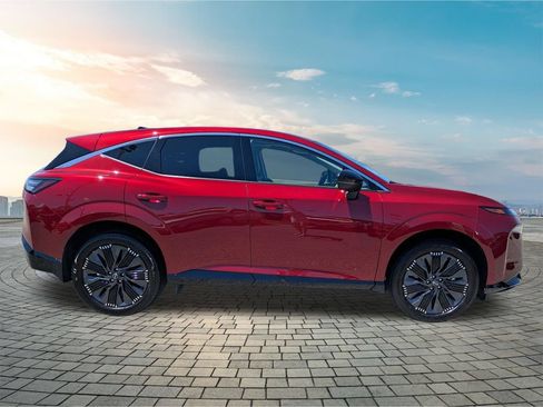 Certified 2026 Nissan Murano Platinum w/ Cargo Package AWD/4WD image 4