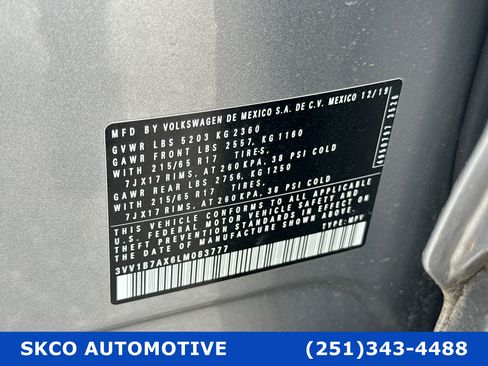 Used 2020 Volkswagen Tiguan S image 26