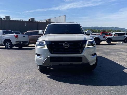 Used 2021 Nissan Armada SL w/ Captain's Chairs Package RWD image 9
