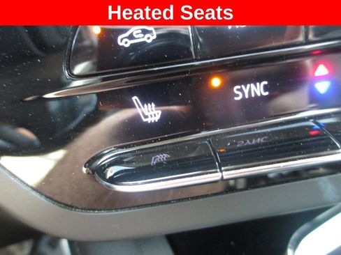 Certified 2023 Buick Envision Essence w/ Sport Touring Package AWD/4WD image 17