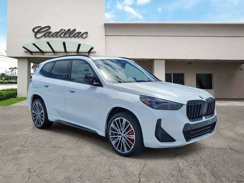 Used 2025 BMW X1 xDrive28i w/ Technology Package AWD/4WD image 7