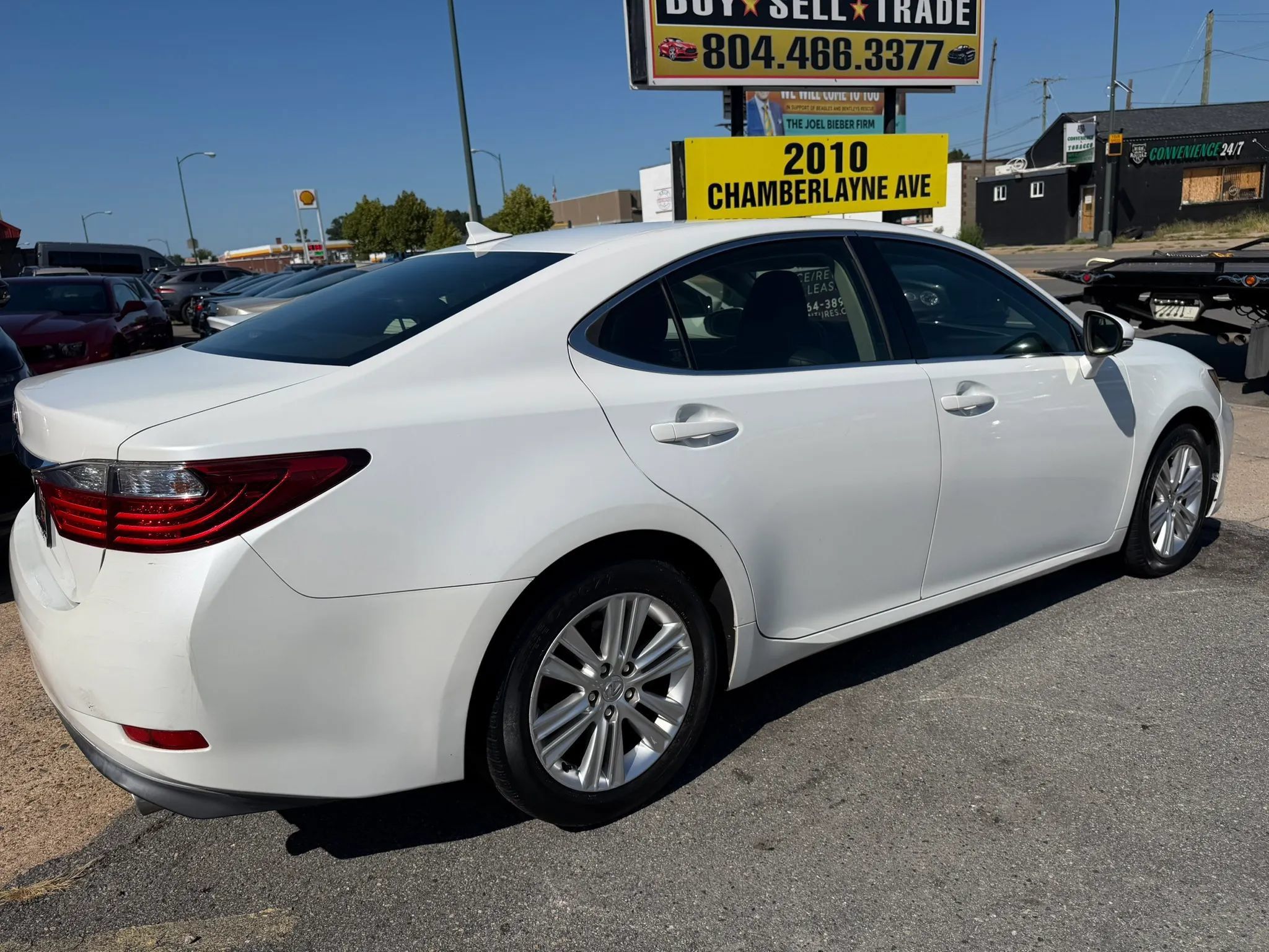 Used 2014 Lexus ES 350 w/ Premium Package FWD image 3