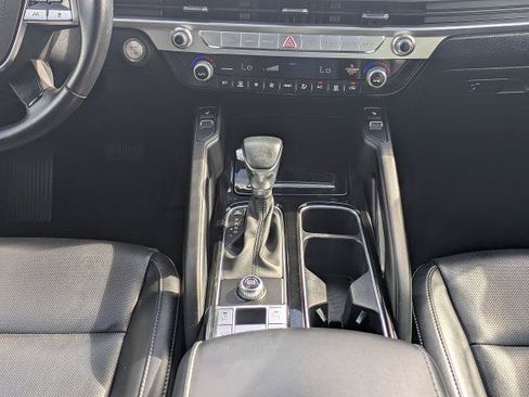 Used 2025 Kia Telluride S FWD image 20