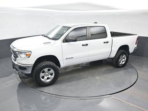 Used 2019 RAM 1500 Tradesman w/ SXT Appearance Group AWD/4WD image 17