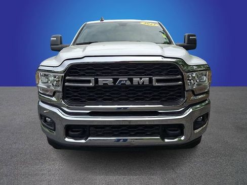 Used 2023 RAM 3500 Tradesman w/ Chrome Appearance Group AWD/4WD image 2