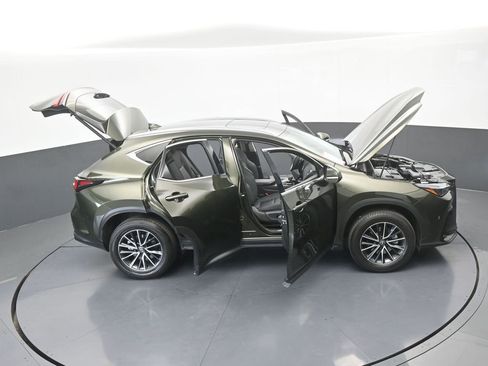 Used 2025 Lexus NX 250 FWD w/ Cold Area Package image 71