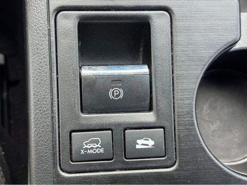Used 2018 Subaru Outback 2.5i Premium image 19