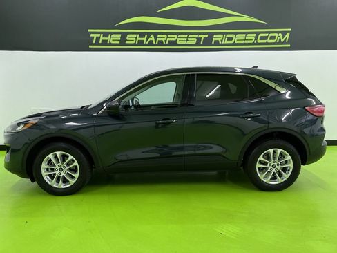 Used 2022 Ford Escape SE w/ Convenience Package AWD/4WD image 6