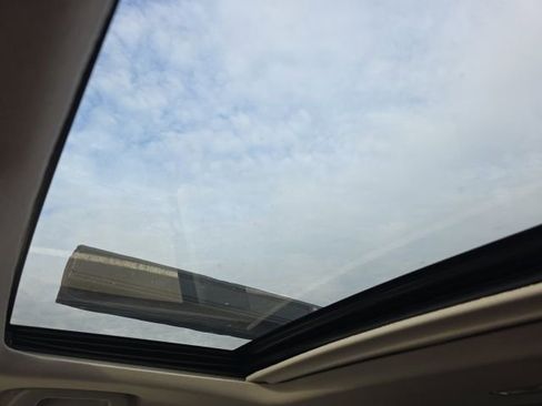 Used 2024 Toyota 4Runner TRD Off-Road Premium w/ TRD Black Wheel Package (TMS) image 7