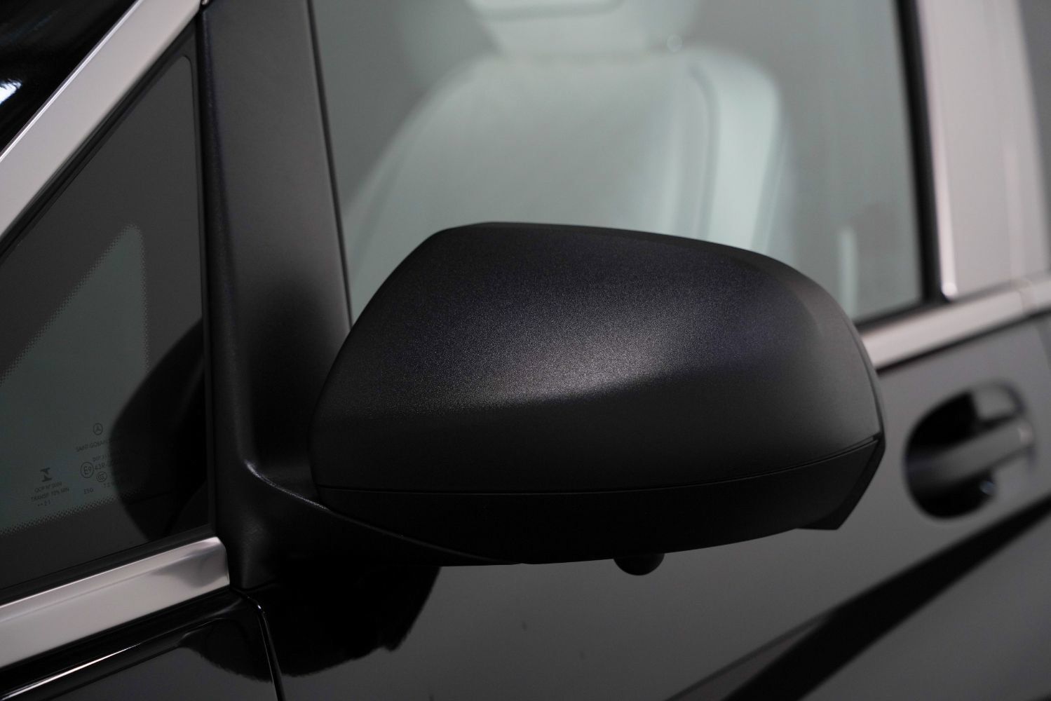 Used 2021 Mercedes-Benz Metris Passenger image 14