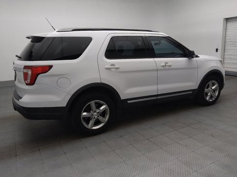 Used 2019 Ford Explorer XLT w/ Equipment Group 201A FWD image 10