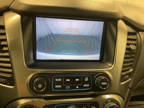 Used 2016 Chevrolet Suburban LT AWD/4WD image 18