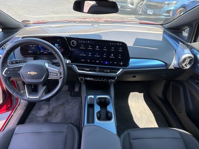 Certified 2024 Chevrolet Equinox EV LT FWD image 12
