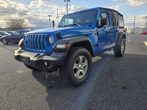 Used 2022 Jeep Wrangler Unlimited Sport image 7