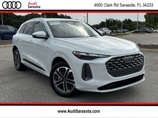 Certified 2025 Audi Q5 Premium w/ Convenience Package AWD/4WD video 1