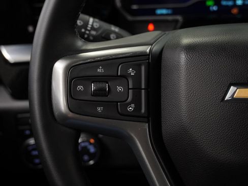 Used 2023 Chevrolet Silverado 1500 LT AWD/4WD image 20