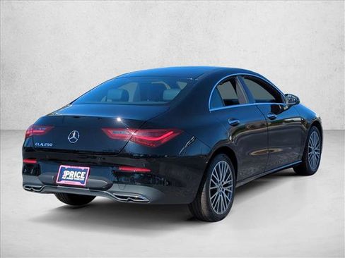Used 2025 Mercedes-Benz CLA 250 image 5