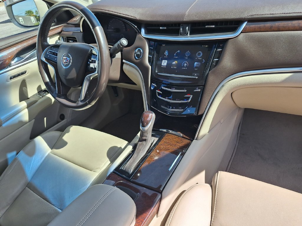 Used 2015 Cadillac XTS Luxury FWD image 27
